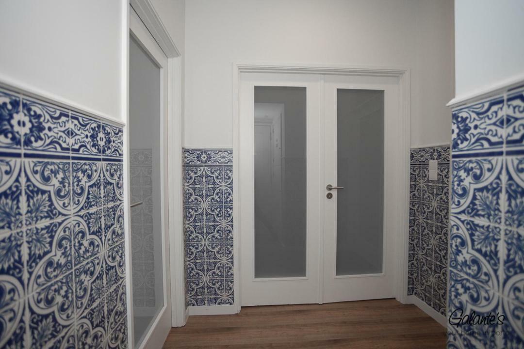 Downtown 3 Bedroom With Balcony - Quiet Street - Family Friendly - Groups Порто Екстериор снимка